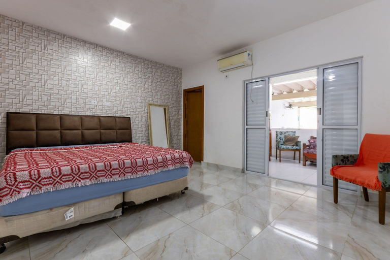 Room 4, Casa  piscina a 180m da Praia Boraceia, Bertioga