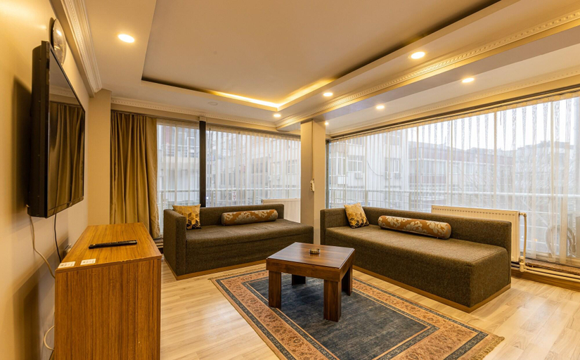 Bedroom 4, Blue Suit, Bakırköy