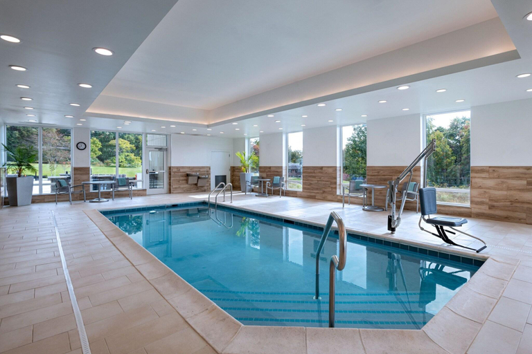 Sport & Beauty, TownePlace Suites by Marriott Edgewood Aberdeen, Harford