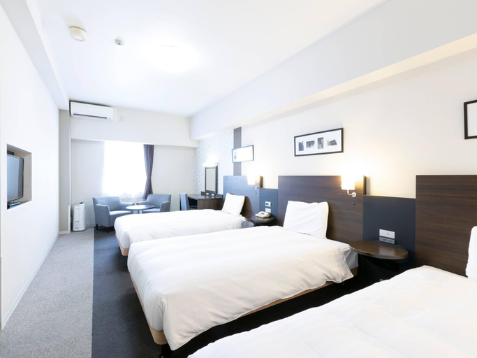 Bedroom 5, Comfort Hotel Central International Airport, Tokoname