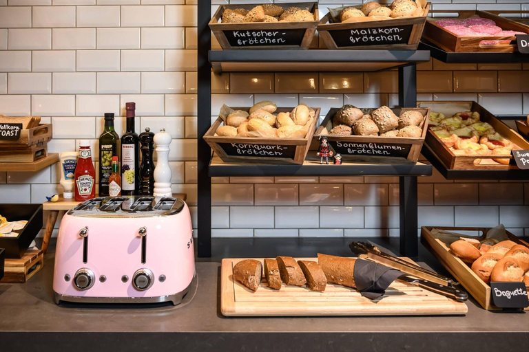 Food & Drinks 5, Moxy Stuttgart Feuerbach, Stuttgart