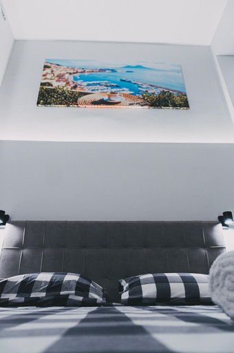 Bedroom 4, Terno su Napoli B&B, Napoli