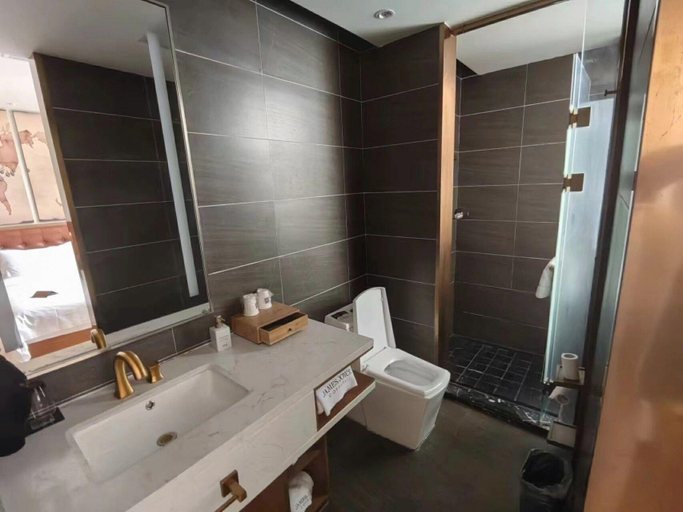 Bathroom 4, James Joyce Coffetel·Shijiazhuang Economic and Technological Development Zone Chuangye Road, Shijiazhuang