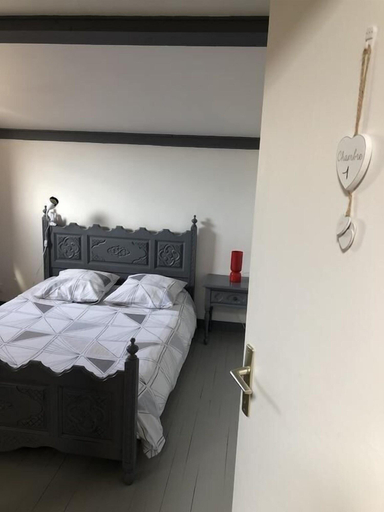 Bedroom 5, Chambres des Arrys, Haute-Loire