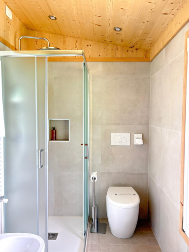 Bathroom, Hotel Juventus, Belluno