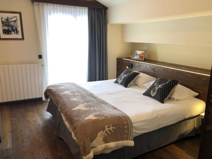 Bedroom 3, Hotel de Champoluc, Aosta