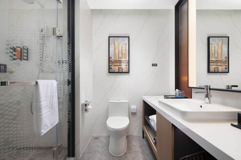 Bathroom 4, Hampton by Hilton Nanjing Xianlin University Town, Nanjing
