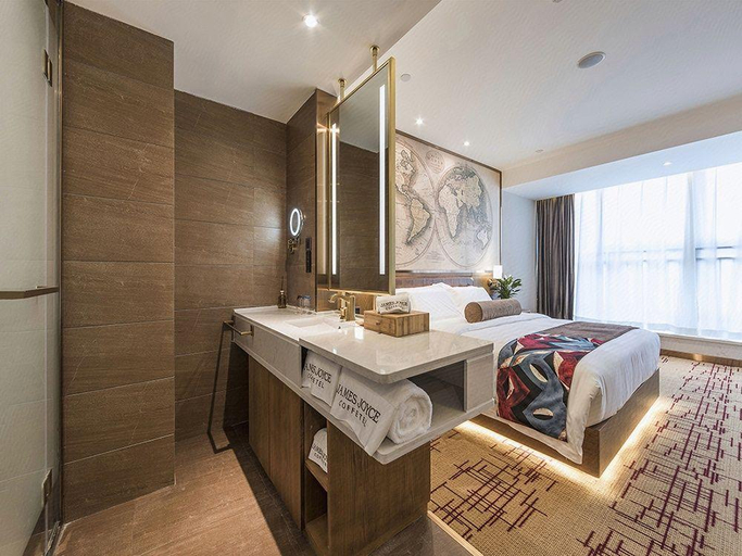 Bathroom 3, James Joyce Coffetel Zhengzhou Beilong Wetland Park, Zhengzhou