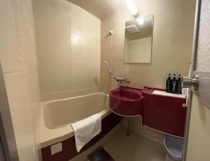 Bathroom 3, Chalet Banff, Niseko
