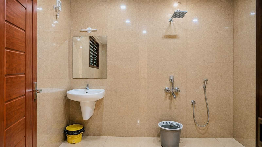 Bathroom 5, Abab Residency, Ernakulam