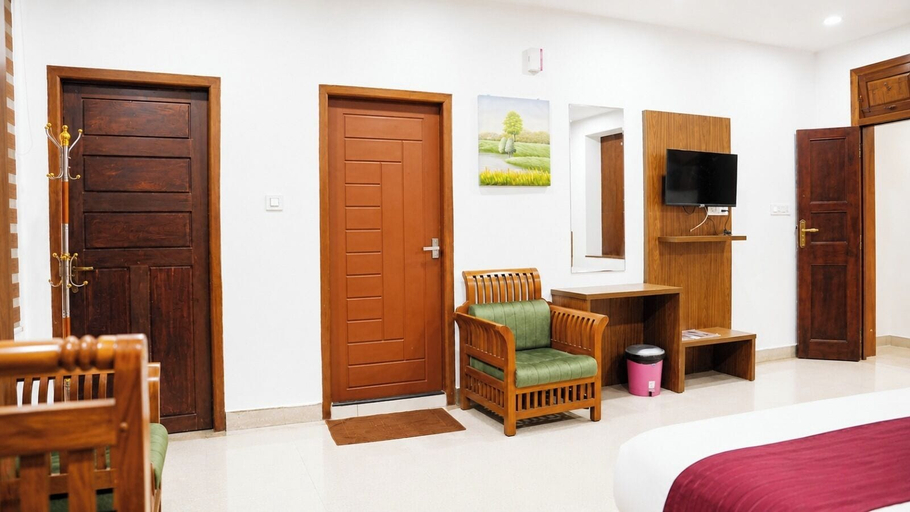 Room 3, Abab Residency, Ernakulam