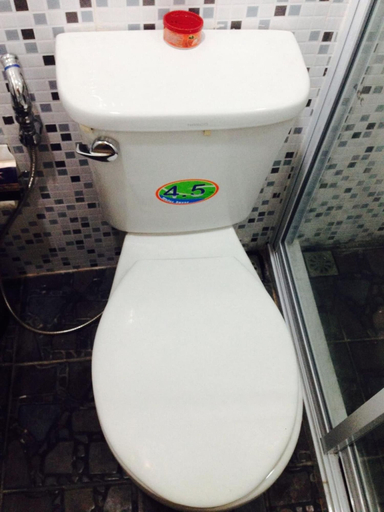 Bathroom 4, Sukhumvit 20 Guest House, Khlong Toey