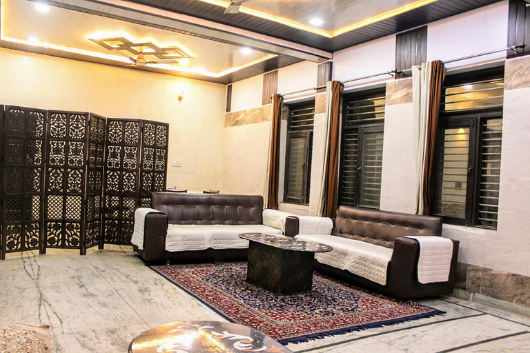 Public Area 5, Su-koon Homestay, Agra