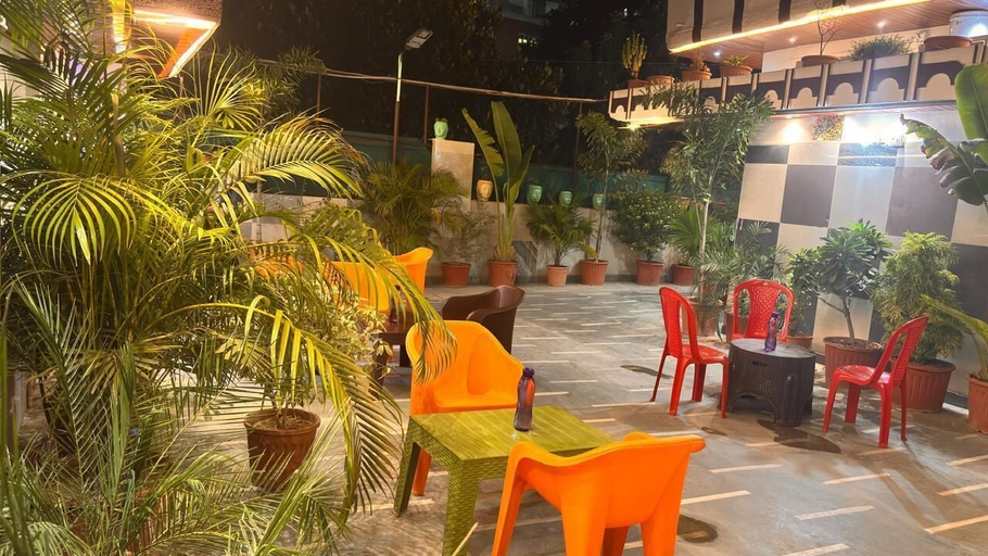 Food & Drinks 4, ANAND LOK VARANASI, Varanasi