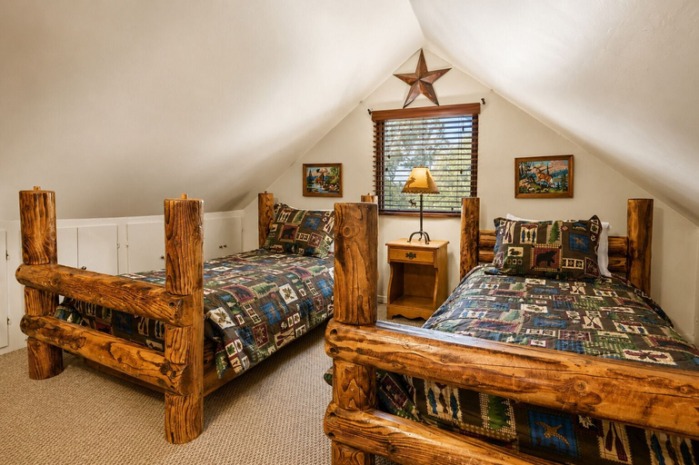 Bedroom 2, Antelope Retreat, San Bernardino