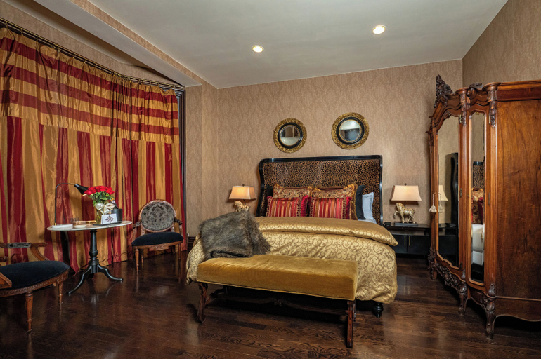 Bedroom 2, The Wheeler Mansion, Cook