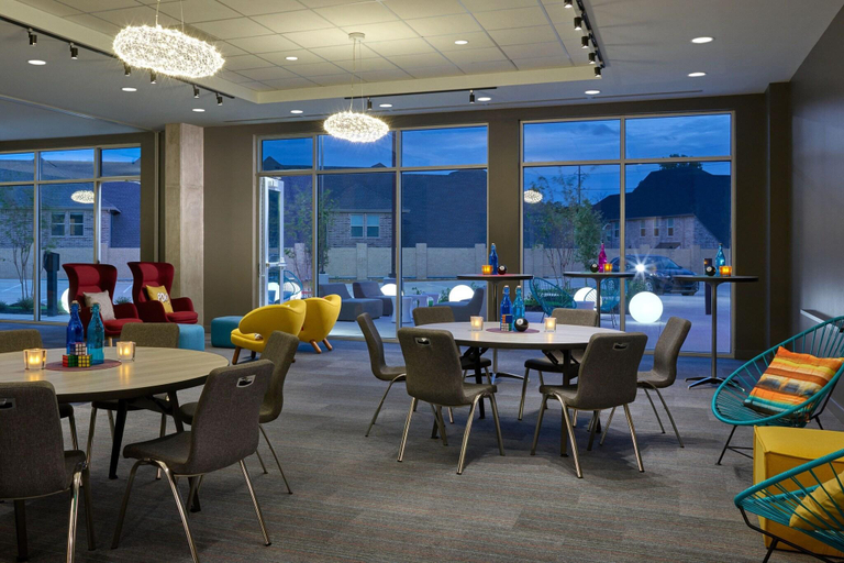 Food & Drinks 5, Aloft by Marriott Trophy Club Westlake, Denton