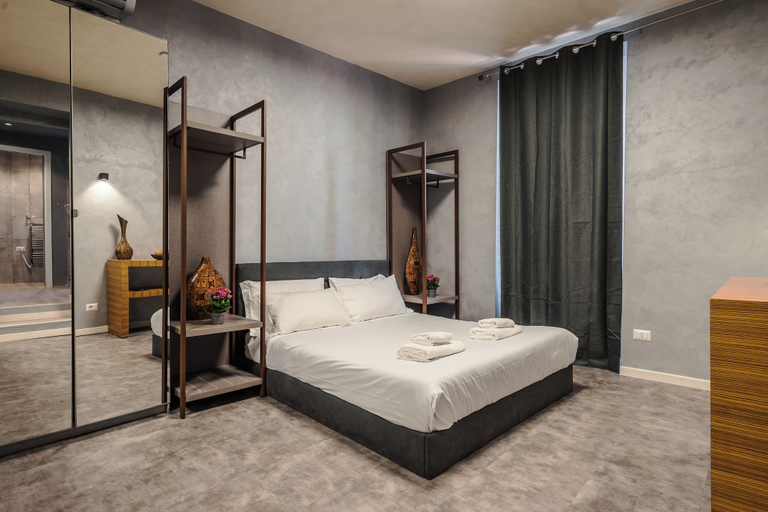 Room 1, Termini Jacuzzi Suite, Rome