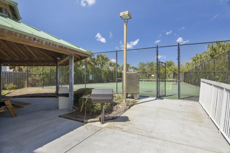 Sport court, Celadon 407, Bay