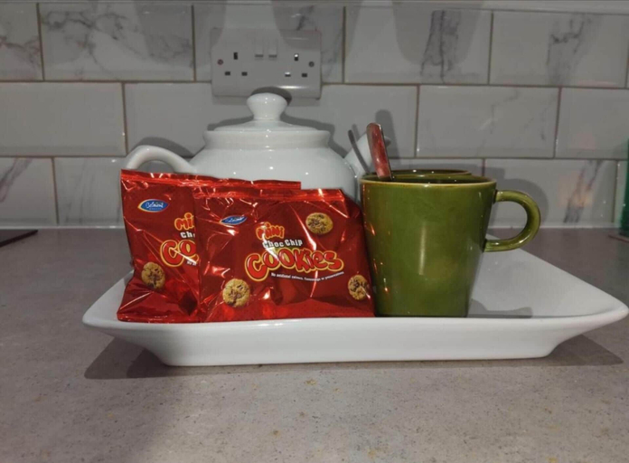 Coffee and/or coffee maker, Apartment Sleeps 2 With Wifi, Leeds