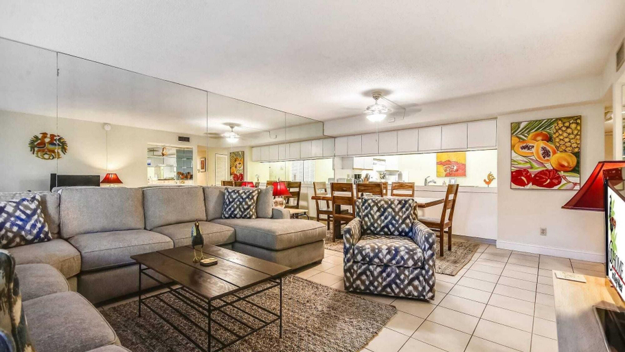 Public Area 2, Papaya Place By Avantstay Great Location W Balcon, Monroe