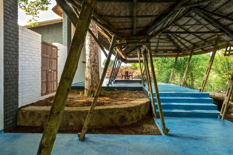 Public Area, Red Earth Tadoba, Chandrapur
