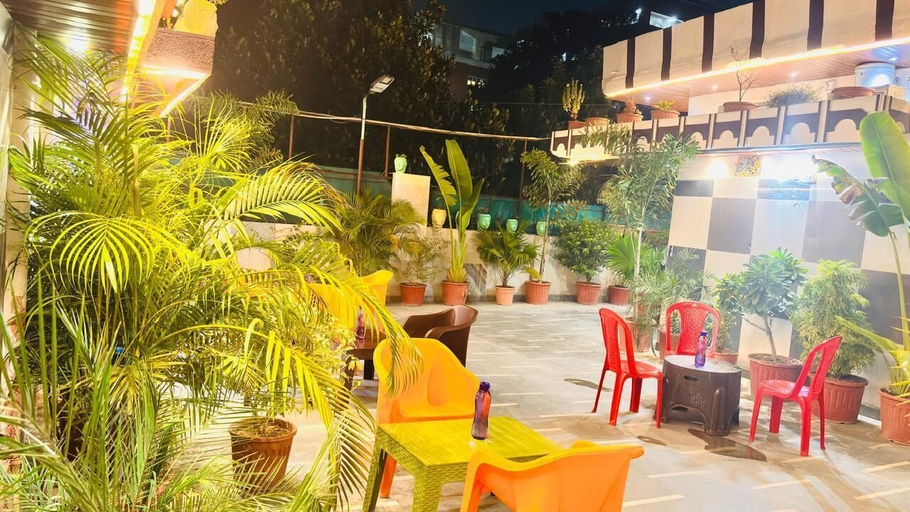 Food & Drinks 5, ANAND LOK VARANASI, Varanasi