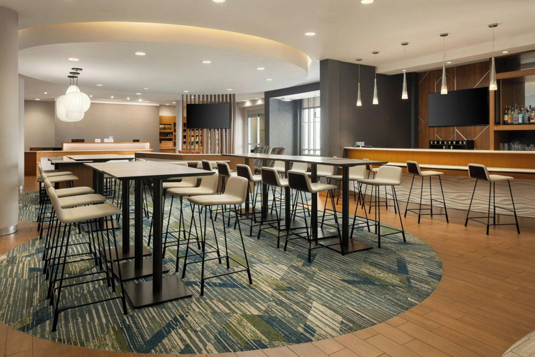 Food & Drinks 5, SpringHill Suites by Marriott Voorhees Mt. Laurel/Cherry Hil, Camden