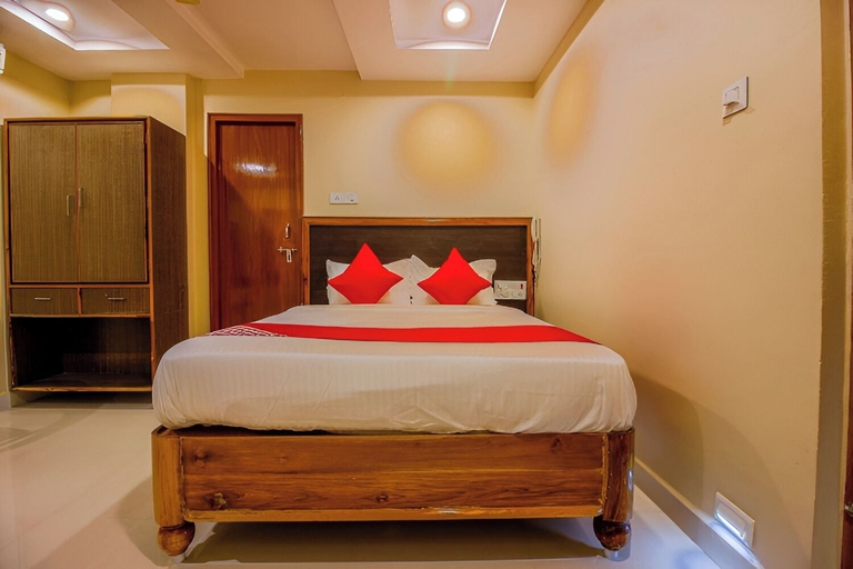 Room 1, Balaji Residency, Warangal