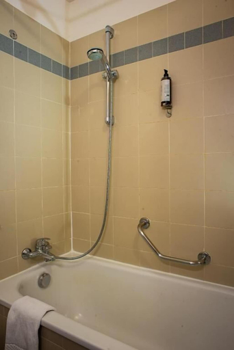Bathroom 4, Hotel de Champoluc, Aosta