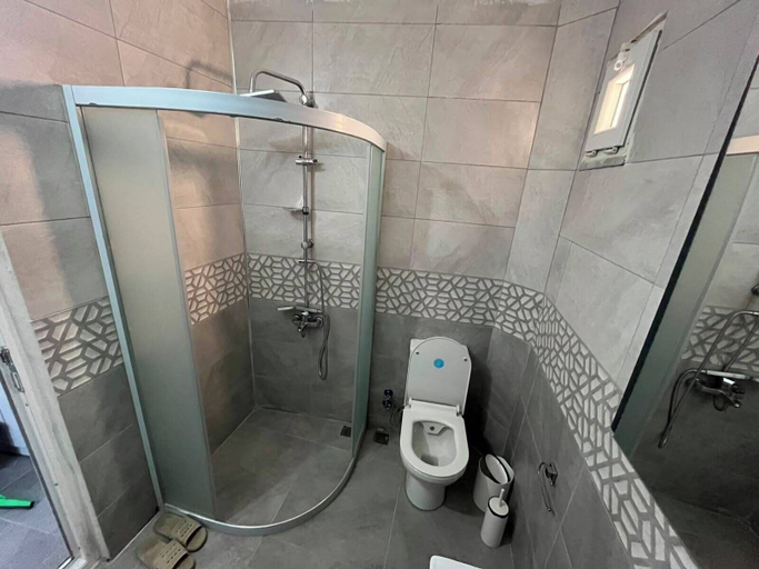 Bathroom 2, RAİF ARDA APART, Marmara