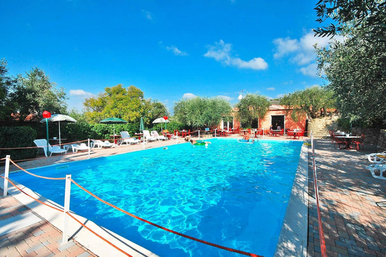 Sport & Beauty 1, Apartment Borgo Verde in Imperia, Imperia