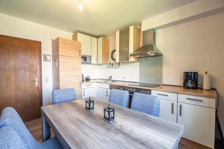 Others 5, Spacious Apartment near Ski Trail in Maishofen, Zell am See