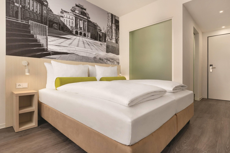 Bedroom 5, Super 8 by Wyndham Chemnitz, Chemnitz
