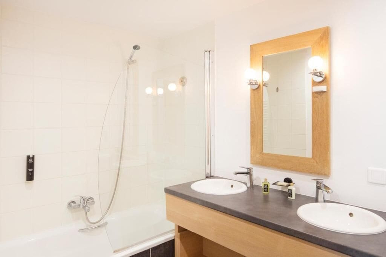Bathroom 3, Terresens - Le Centaure, Savoie