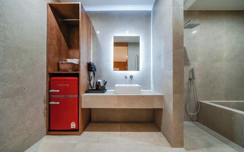 Bathroom 3, Wonju Central Hotel, Wonju