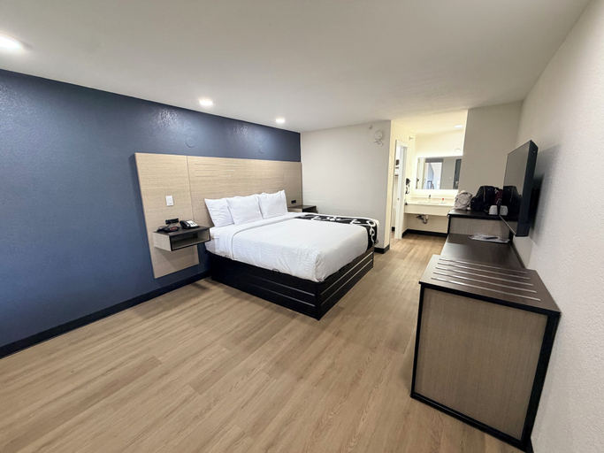 Room 3, Springplace Inn & Suites, Shelby