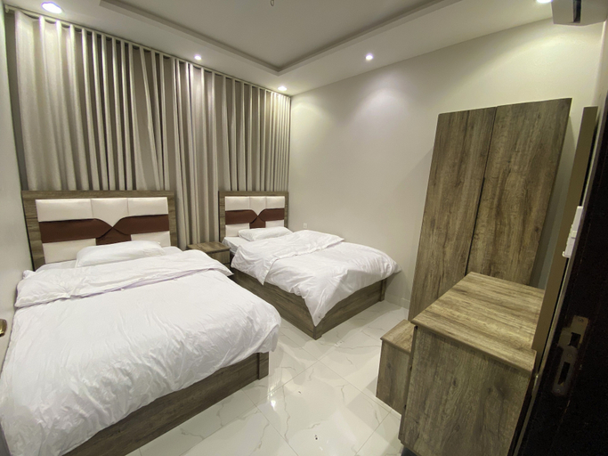 Room 5, Al Salam Three Bedrooms Hall Kitchen j12, Jeddah