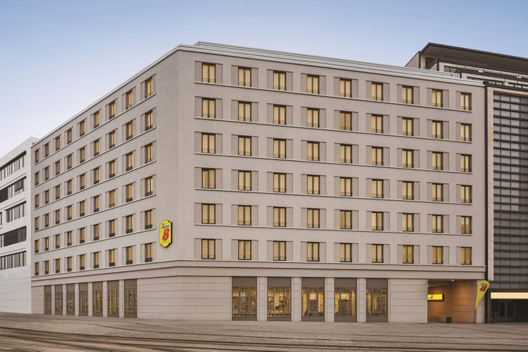 Exterior & Views 2, Super 8 by Wyndham Chemnitz, Chemnitz
