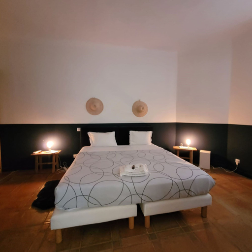 Room 4, Maison 100m2-3 Chambres-2sdb-balcon-suquet A3b113, Alpes-Maritimes