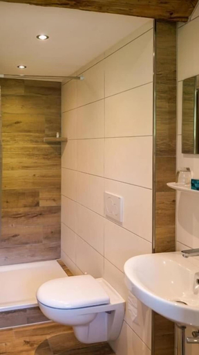 Bathroom, Gasthof Hotel Hirschen, Breisgau-Hochschwarzwald