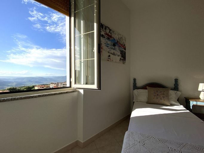Bedroom 2, Canduleri, Nuoro
