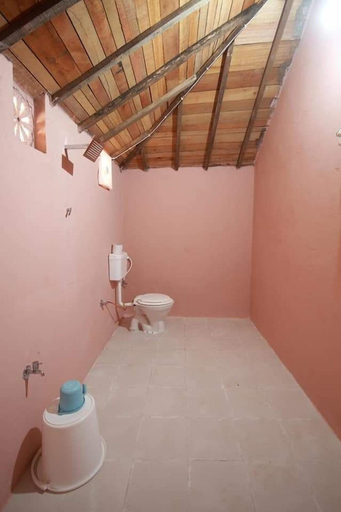 Bathroom 4, Hodka Rann Stay, Kachchh
