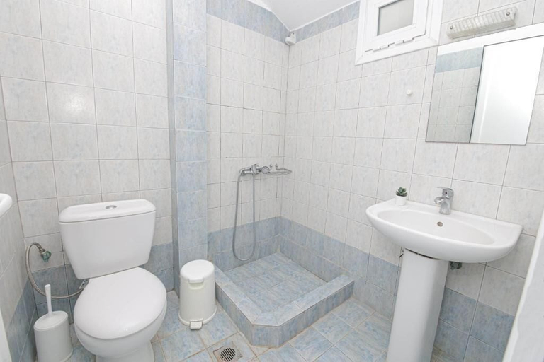 Bathroom, Haris Hotel, Central Macedonia
