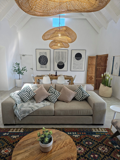 Living area 5, Despacito Paternoster, West Coast