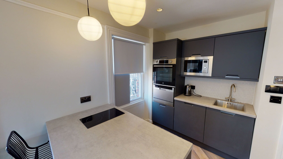 Room 3, By Cathedral Kitchen Island TV W D Access, Sefton