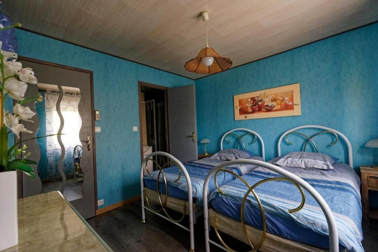 Bedroom 4, Chambres et Gites La Paysanne, Meuse