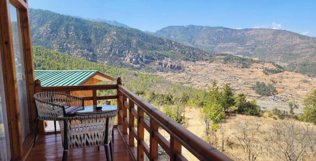 Outdoor dining 4, Nangter Retreat, Lungnyi