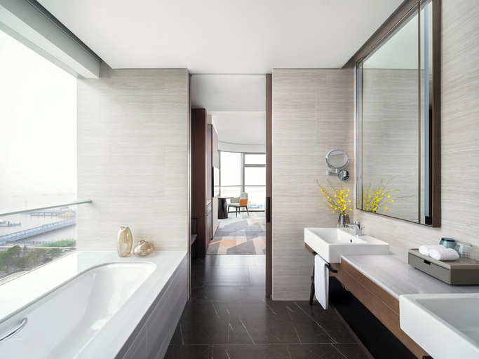 Bathroom 5, Cordis Shanghai Seaworld, Shanghai
