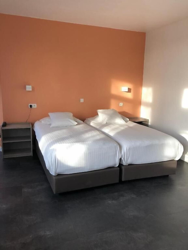 Bedroom 3, Hotel Hinterland, West-Vlaanderen